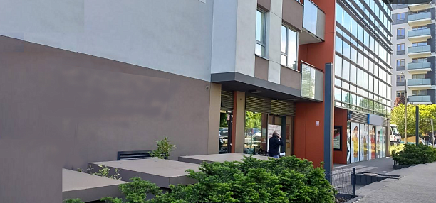 Photo 2 - Продаж приміщення у Варшаві з діючим орендарем