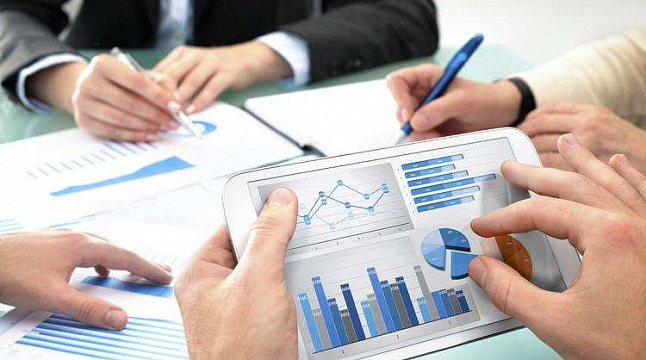 Влад Петров