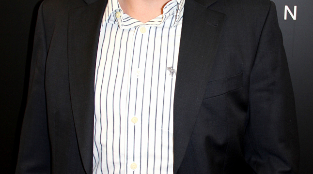 Максим Зверев